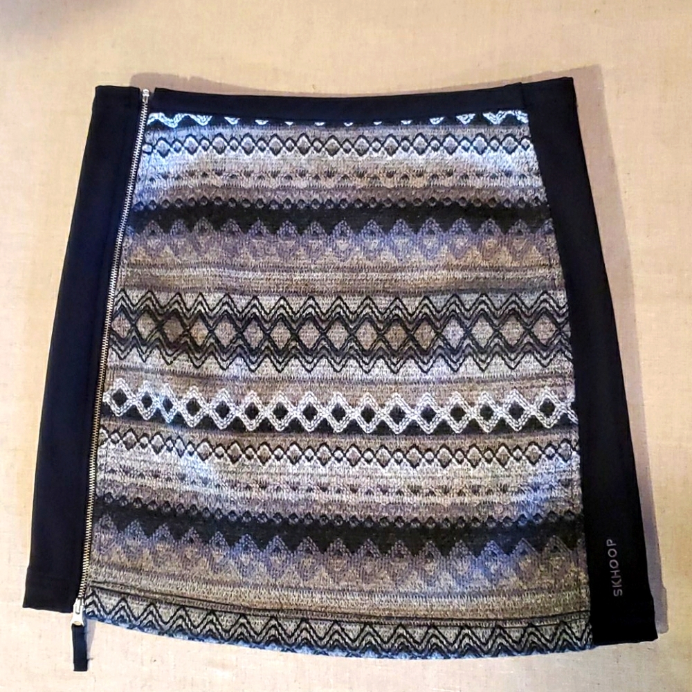 Skhoop Skirt